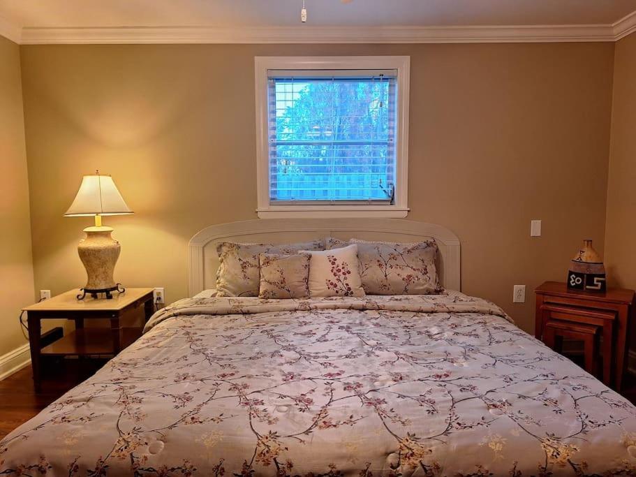Vacation Home On Alligator Drive Woodmere Bagian luar foto