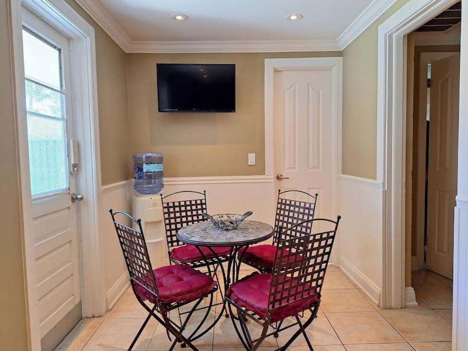 Vacation Home On Alligator Drive Woodmere Bagian luar foto
